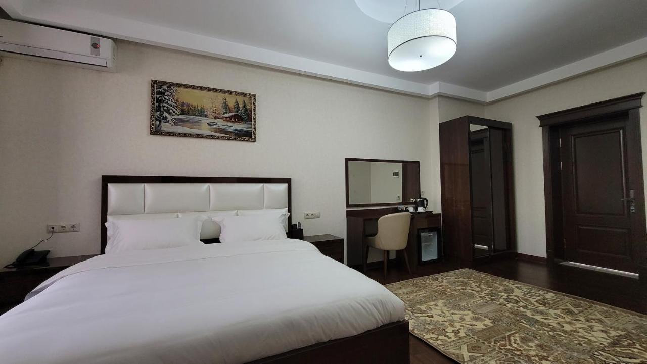 Hotel Ayni Dushanbe Ngoại thất bức ảnh