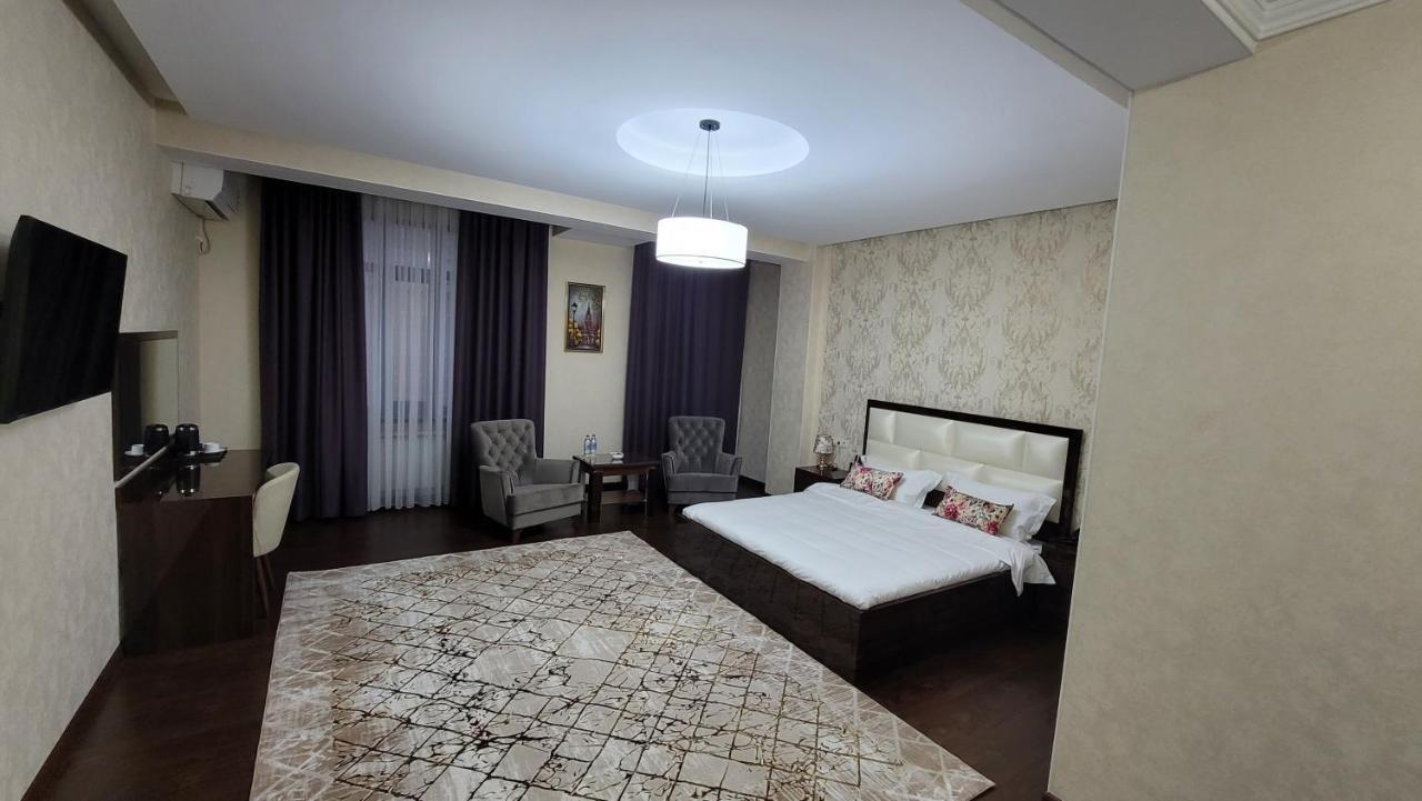 Hotel Ayni Dushanbe Ngoại thất bức ảnh