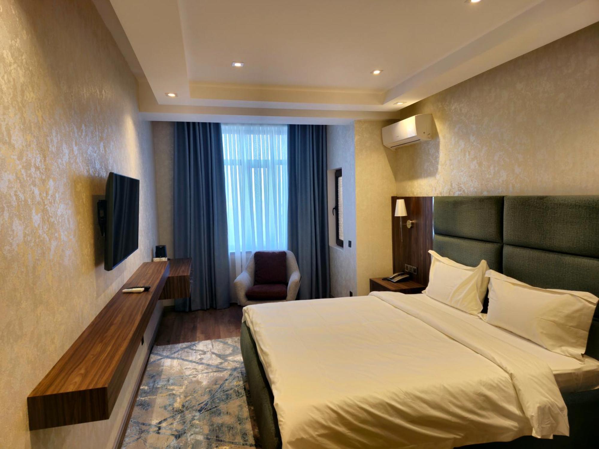 Hotel Ayni Dushanbe Phòng bức ảnh