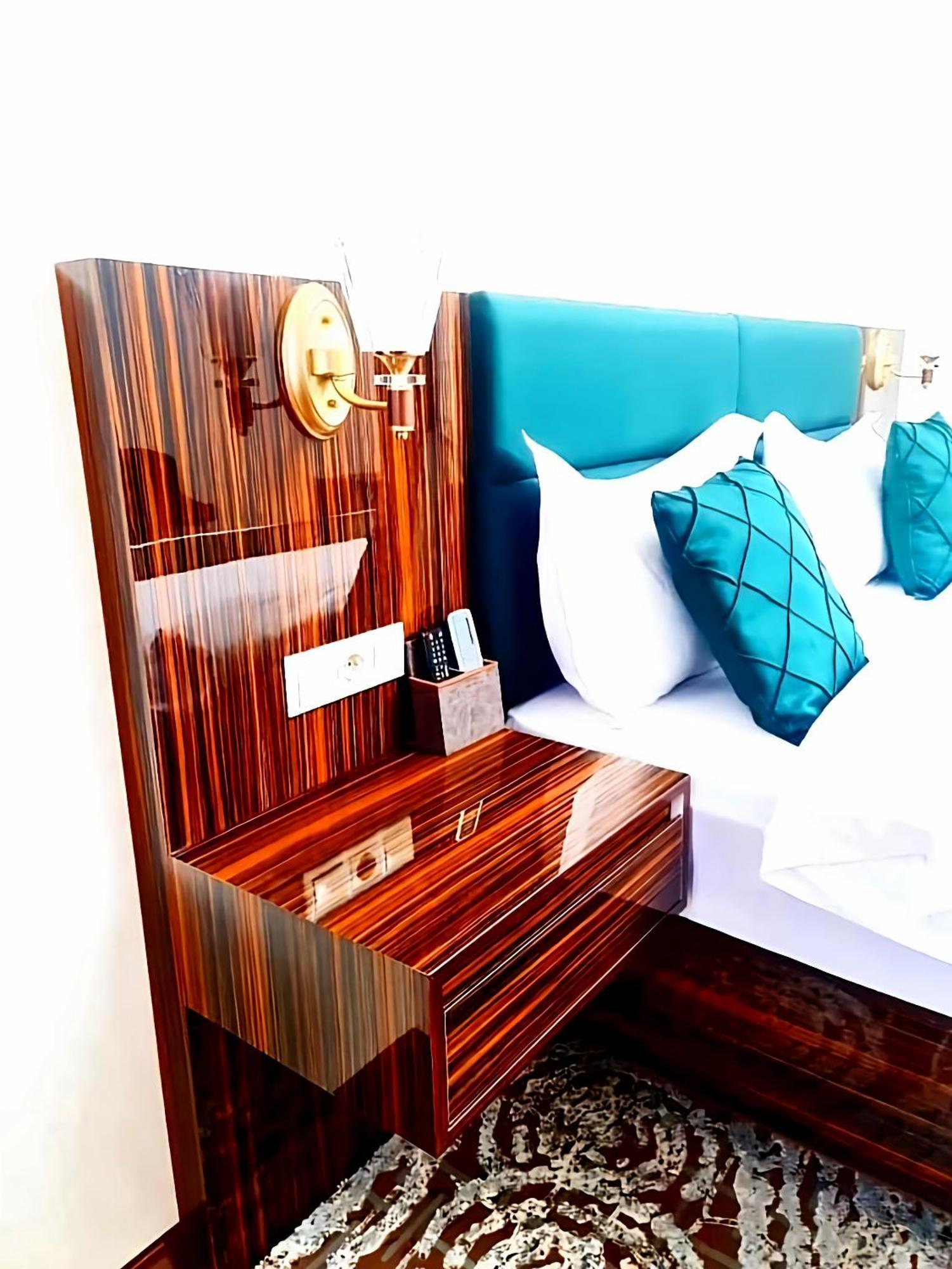 Hotel Ayni Dushanbe Phòng bức ảnh